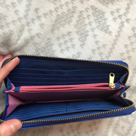 Wallet - Picture 2 of 3